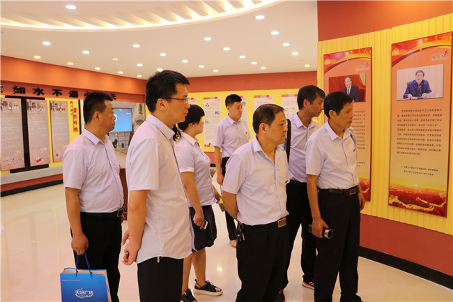 老子有钱lzyq88(中国)有限公司