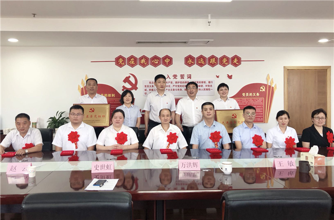 老子有钱lzyq88(中国)有限公司