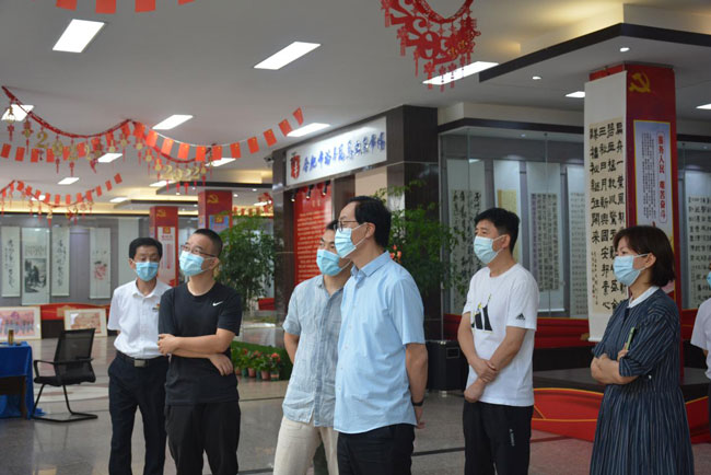 老子有钱lzyq88(中国)有限公司